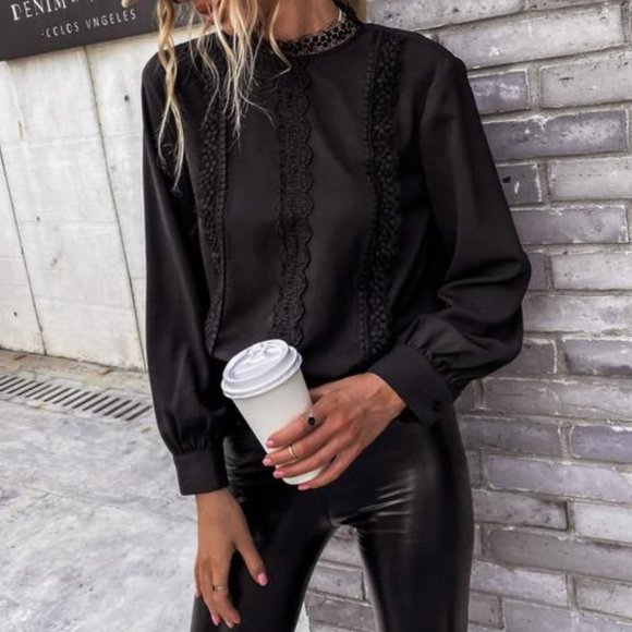 Lace Keyhole Back Blouse black - Picture 3 of 8